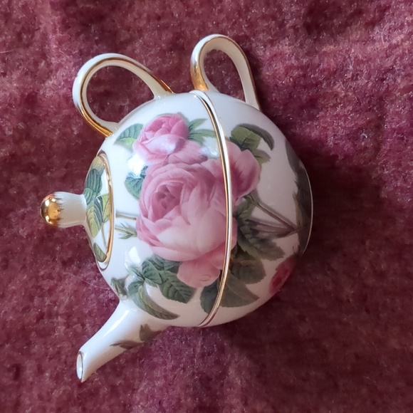 COVENTRY GARDEN* Skye McGhie Tea for One set. Mint condition. Floral design - Picture 10 of 13
